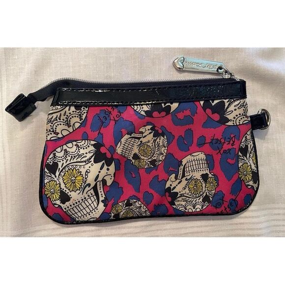 Betsey Johnson Cheetah Skull Wristlet - Picture 9 of 10
